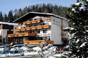 Отель Hotel Cristallo  Сан-Мартино-Ди-Кастроцца